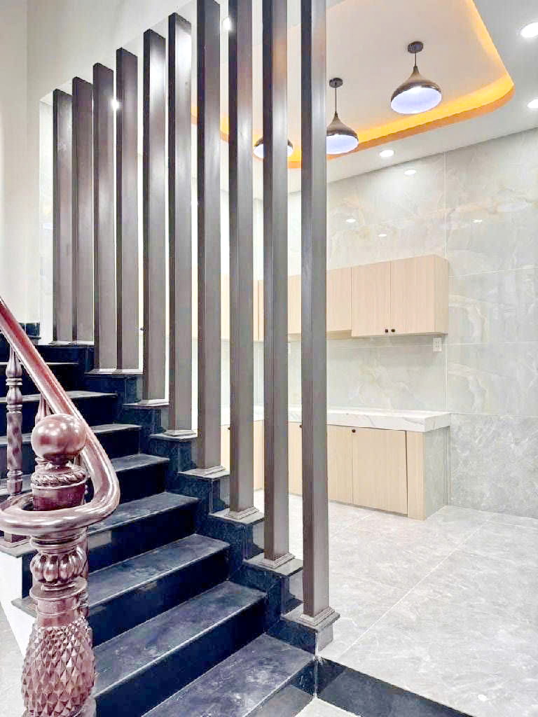 Bán nhà 4 tầng gần TTTM PARC MALL Phường 4 Quận 8